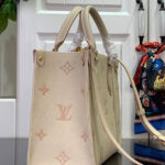Louis Vuitton Onthego PM M14403 Cream